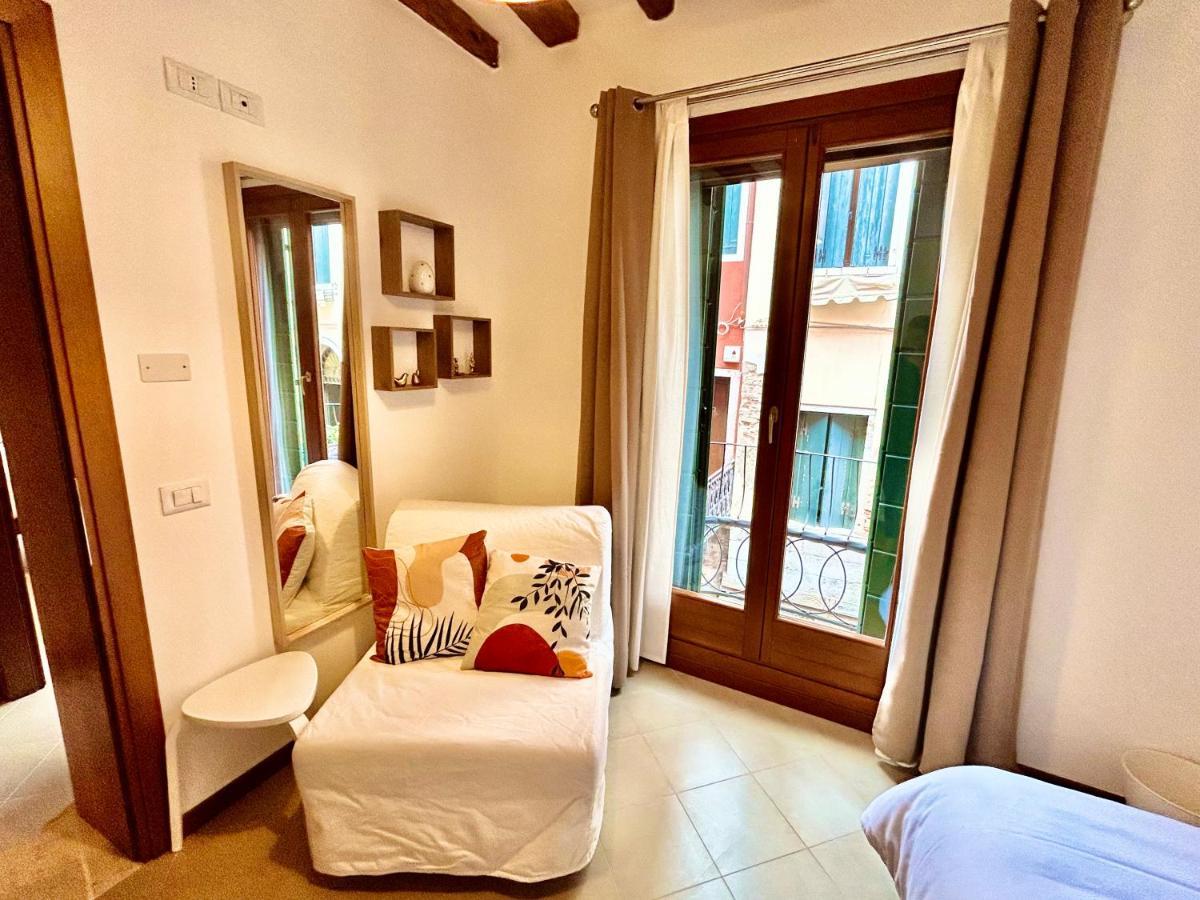 Flat Romantic Domus Remedio * Venise